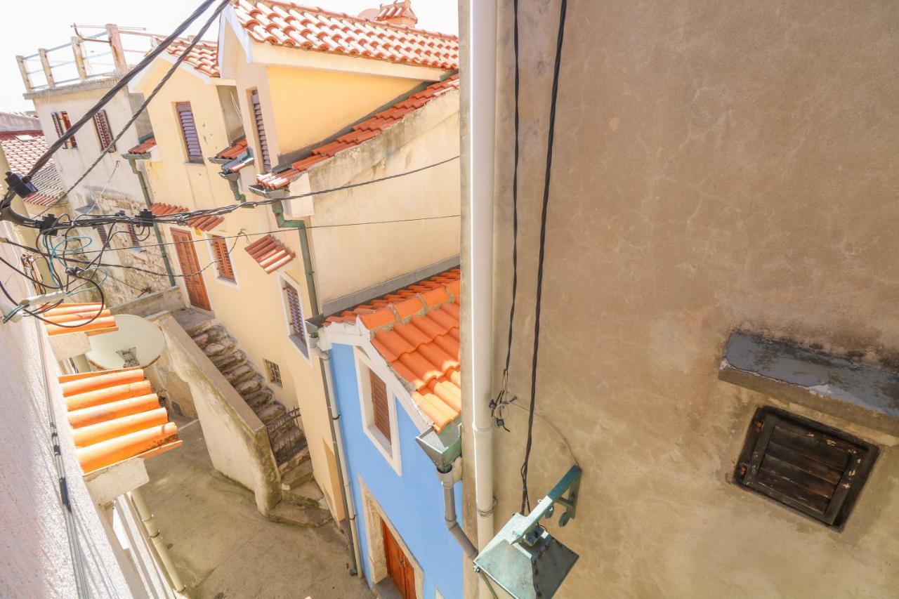 Apartment Marulic In Old Town Baška Eksteriør billede
