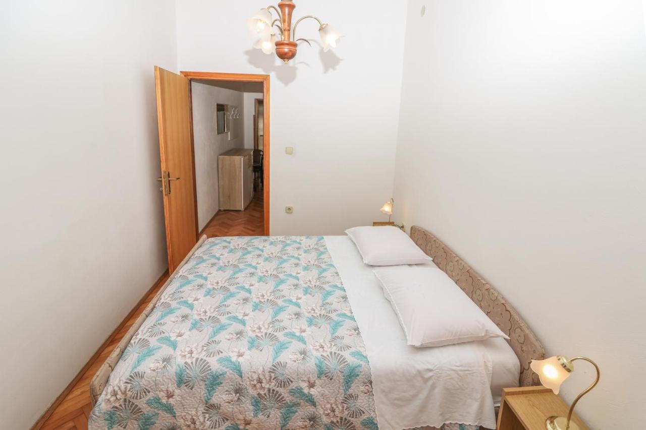 Apartment Marulic In Old Town Baška Eksteriør billede