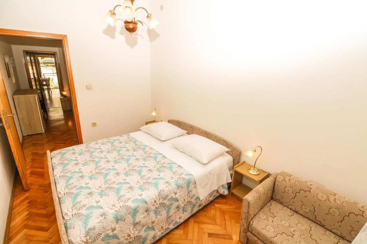 Apartment Marulic In Old Town Baška Eksteriør billede