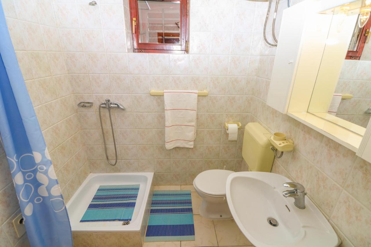 Apartment Marulic In Old Town Baška Eksteriør billede